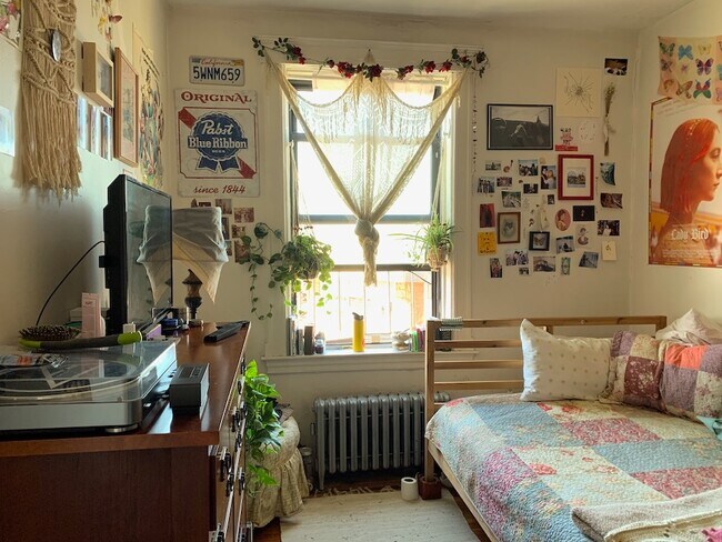 Foto del edificio - 153 Brighton Ave