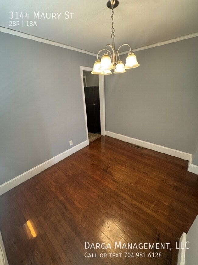 Foto del edificio - 3144 Maury St