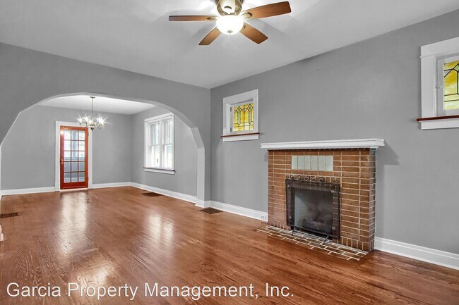 Building Photo - 1 br, 1 bath House - 5449 Nottingham Avenue