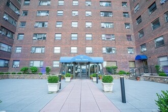 Building Photo - 6515 JFK Blvd E
