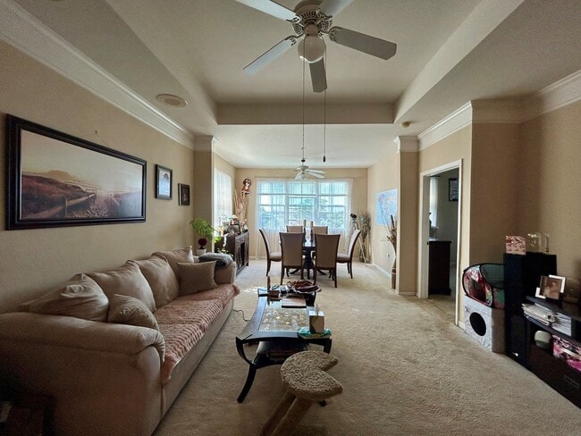Building Photo - 3384 Corona Village Way
