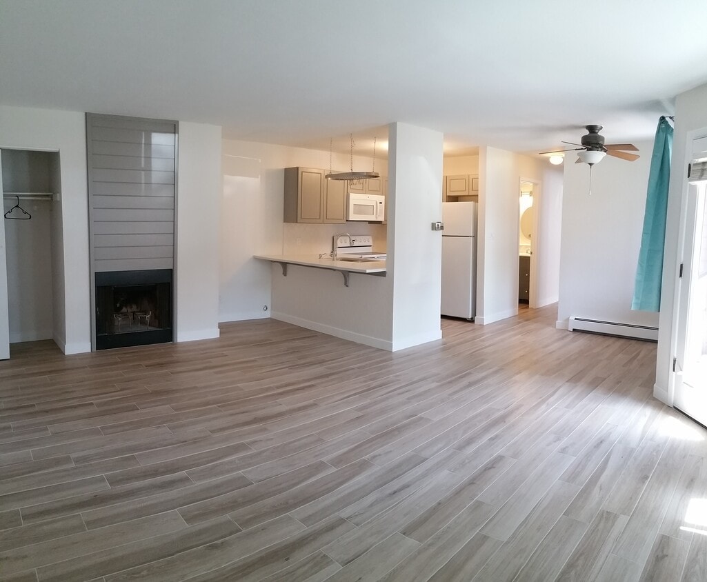 Primary Photo - 3545 28th St