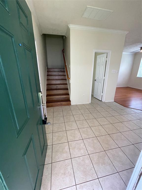 Foto del edificio - 5614 Claybeck Ln