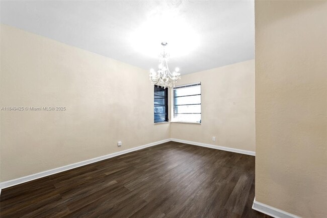 Foto del edificio - 1315 N 19th Ave