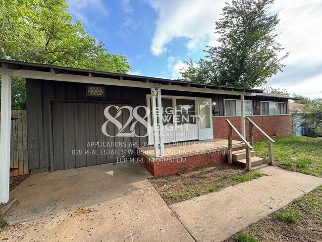 Building Photo - 3 BED/1 BATH HOME CLOSE TO TINKER! AVAILABLE NOW!