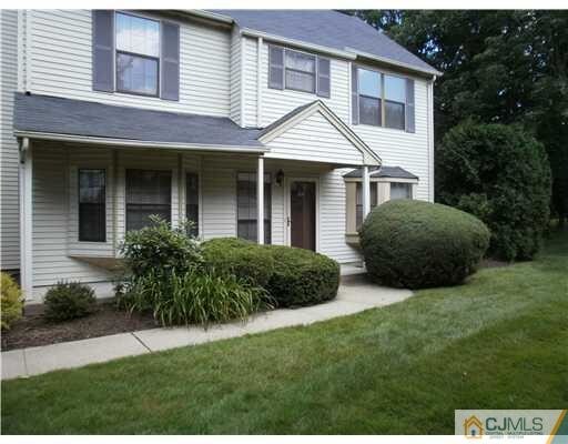 Building Photo - 204 Maplecrest Rd