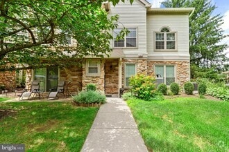 Building Photo - 510 Remington Ct