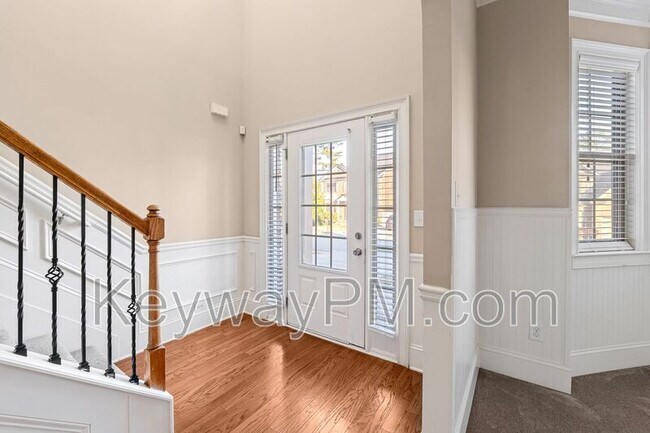 Foto del edificio - 1023 Iris Glen Dr