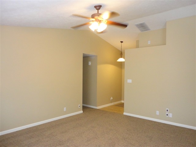 Building Photo - 1740 Brookview Drive