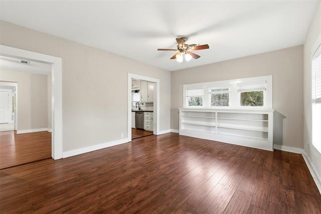 Building Photo - 405 College St