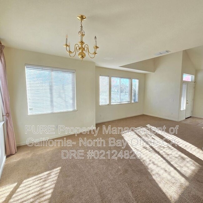 Foto del edificio - 1141 River Pine Cir