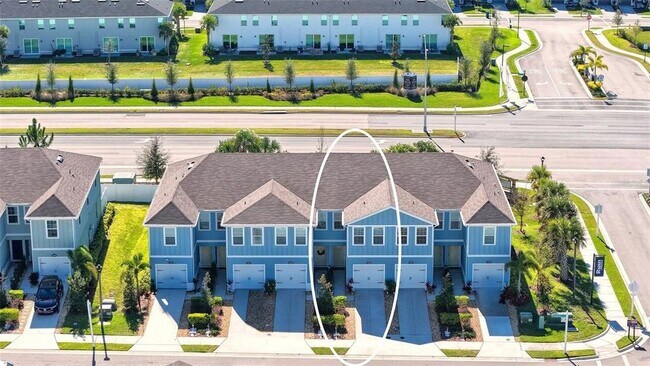 Foto del edificio - 14244 Crimson Ave