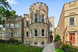 Building Photo - 5804 N Artesian Ave