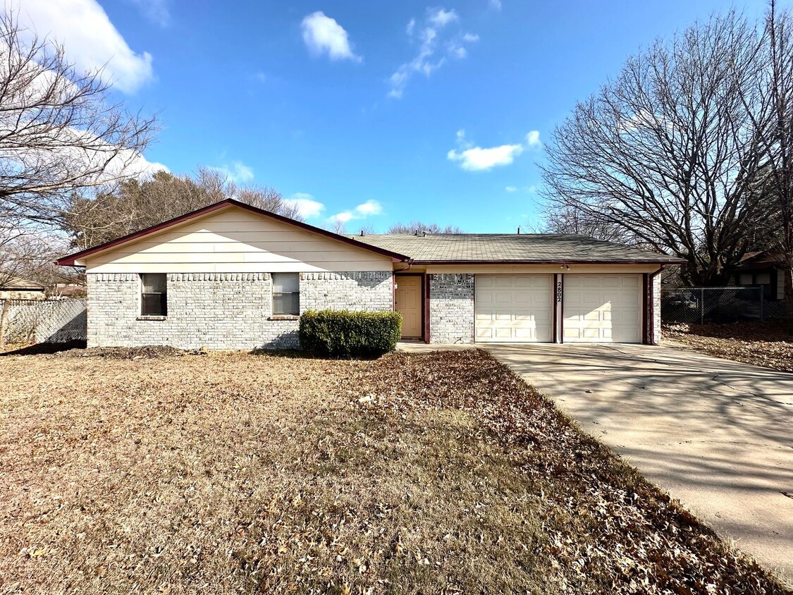 Primary Photo - Update 4 bedroom 2 bath in Killeen TX