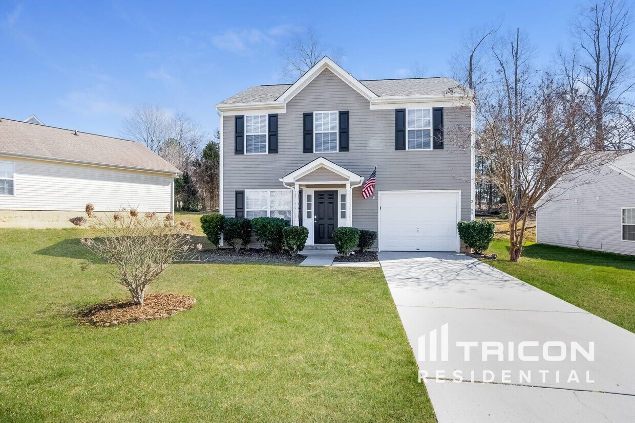 Primary Photo - 2168 Mallard Pointe Drive Kannapolis NC