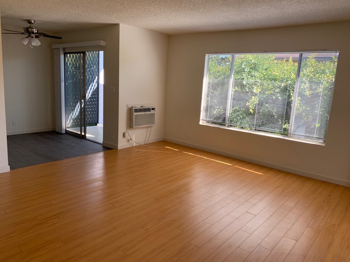 Foto principal - 3719 Clarington Ave
