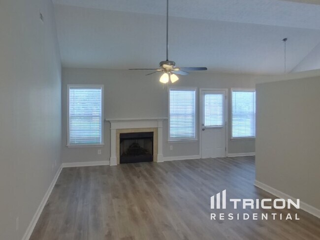 Building Photo - 1024 Stratus Drive Murfreesboro TN