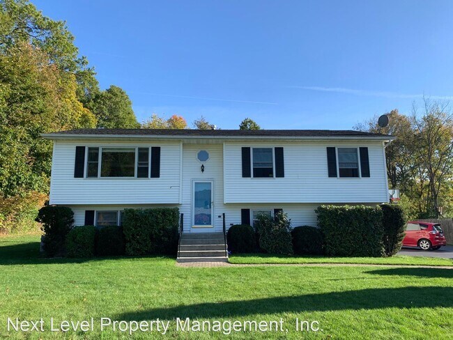 Foto del edificio - 3 br, 2 bath House - 6 Stanley Ln