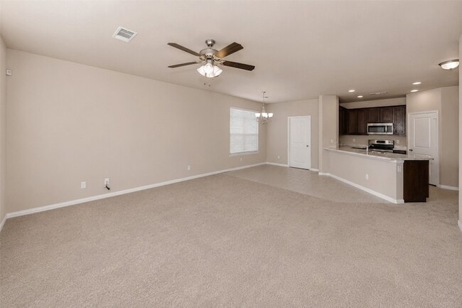 Building Photo - 356 Emerald Creek Dr