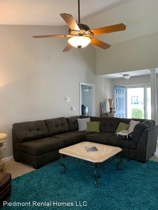 Building Photo - 3 br, 2 bath House - 5406 Willow Ridge Dr