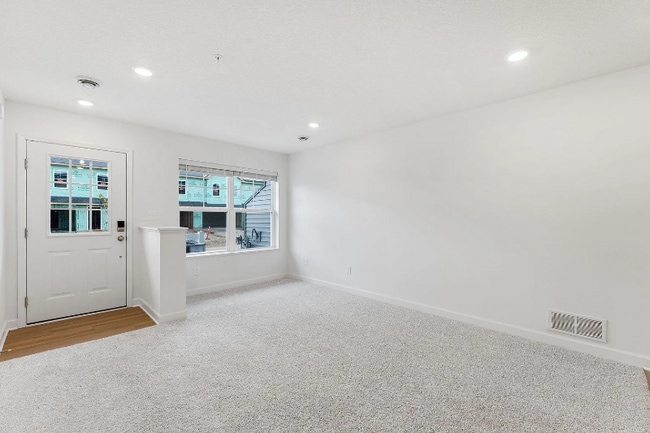 Foto del edificio - 5297 Long Pointe Pass