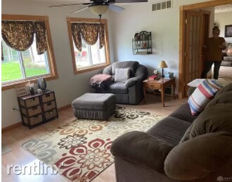 Primary Photo - 3 br, 2 bath House - 1276 Wolf Rd