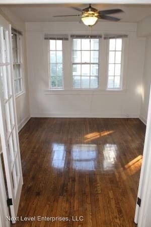 Building Photo - 4503 Prytania St