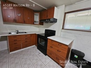 Building Photo - 45189 Watson Rd