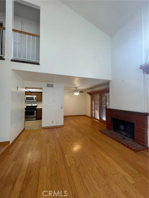Foto del edificio - 11840 Los Alisos Cir