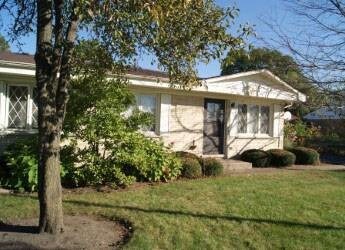 Foto principal - 807 N Wilke Rd