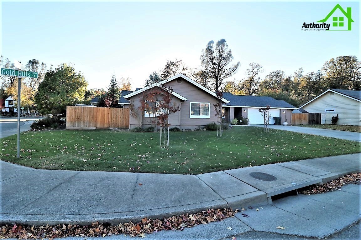 Primary Photo - 1708 Gold Hills Dr. - Corner Lot off Gold ...