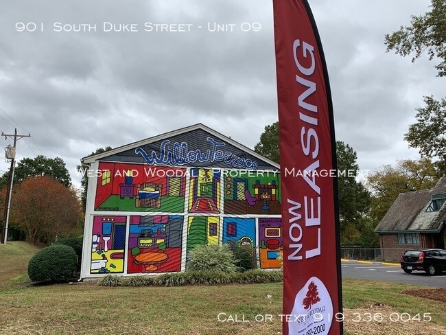 Foto del edificio - 901 S Duke St