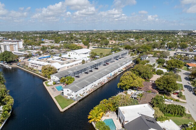 Building Photo - Three Rivers East Condominium