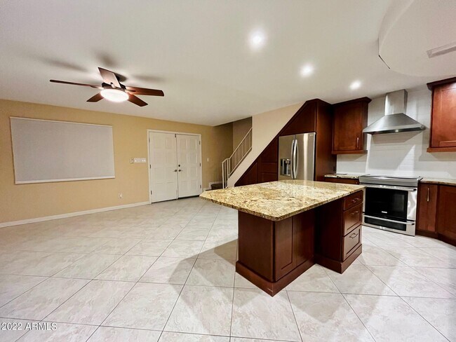 Foto del edificio - 7837 E Valley Vista Dr
