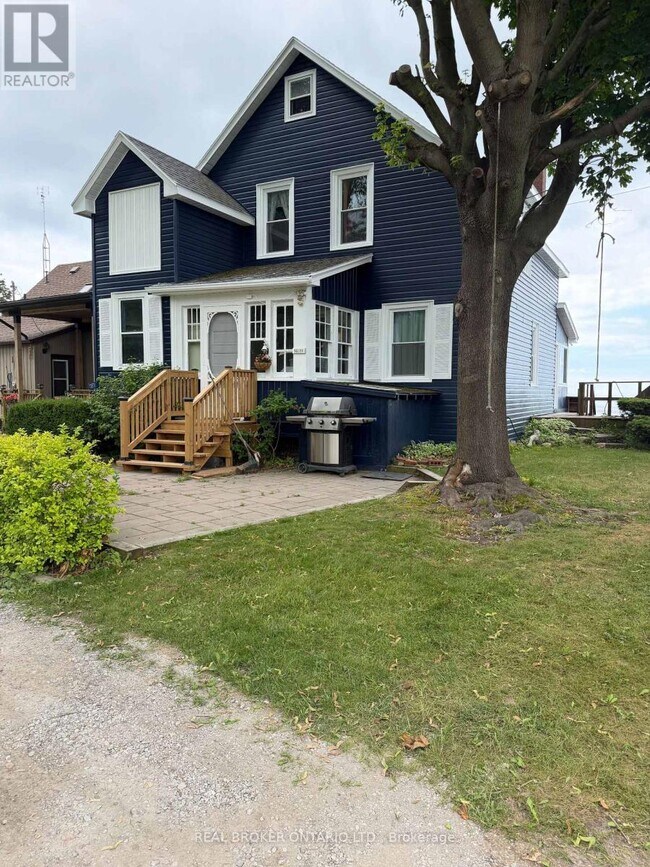 Photo du bâtiment - 11611 Beach Road West