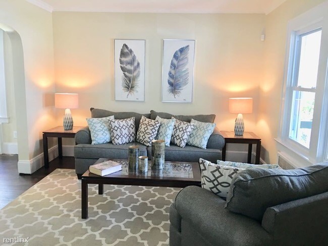 Foto del edificio - 3 br, 1 bath House - 60 Yale Ave