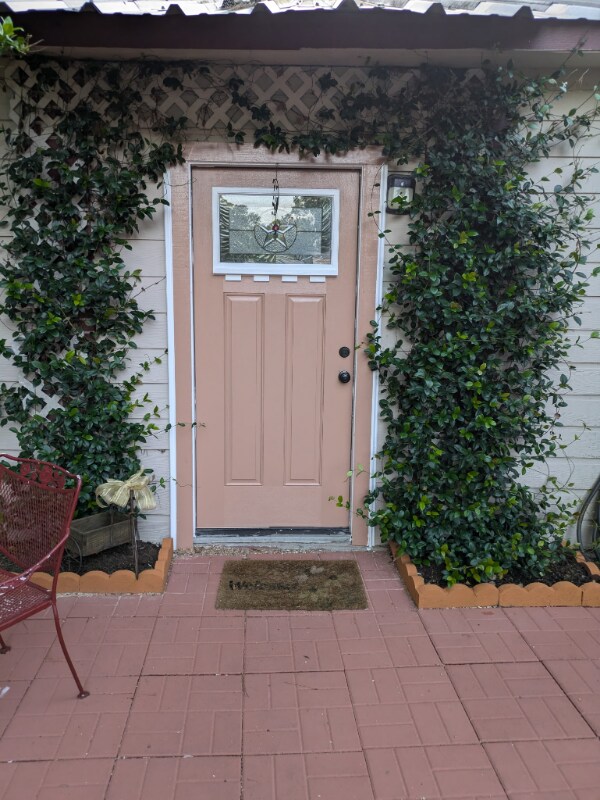 Foto principal - 9335 Greens Rd