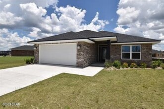 Building Photo - 3848 Redbud Wy