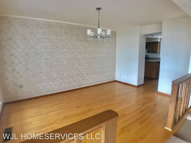 Foto del edificio - 5 br, 3 bath House - 14811 SE 50th St