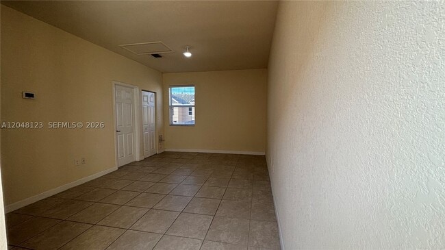 Building Photo - 17170 SW 93rd St