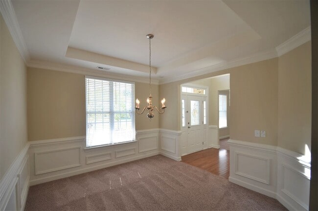 Building Photo - 6302 Crosshall Pl