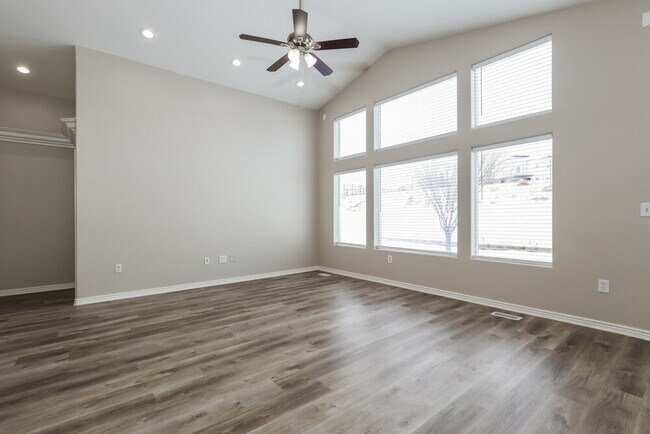Building Photo - 12682 Diamondback Dr