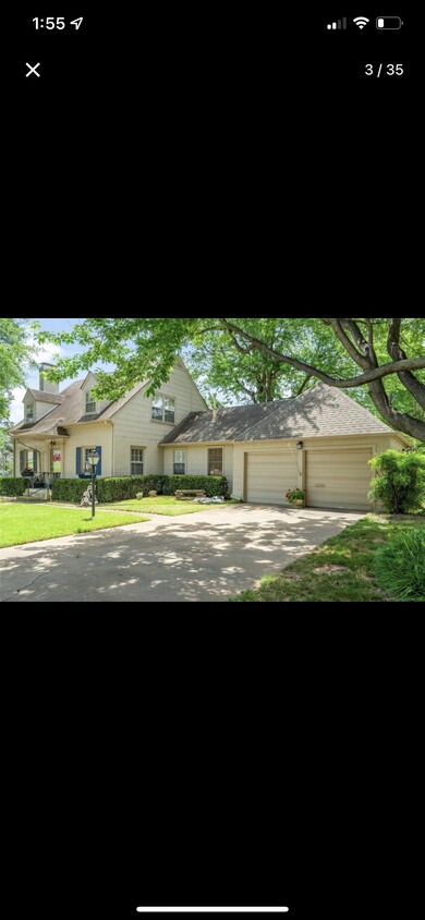 Primary Photo - 1251 E 27th Pl