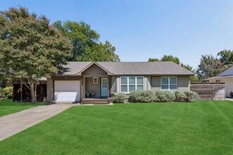 Building Photo - 8618 Lockhaven Dr