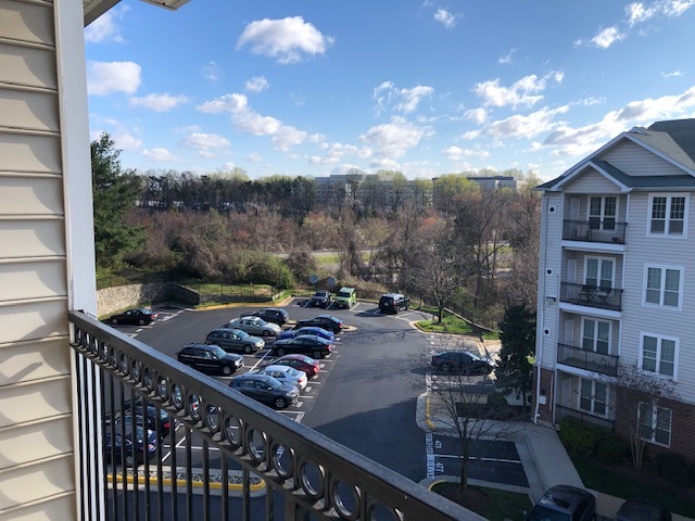 Building Photo - 1570 Spring Gate Dr