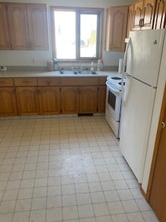 Building Photo - 594 Alverstone St