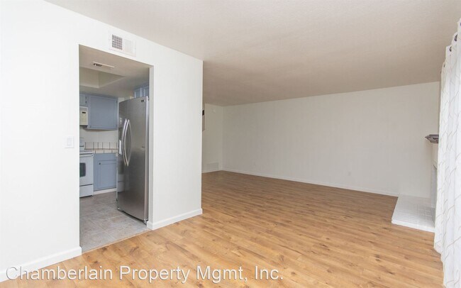 Building Photo - 2 br, 2.5 bath House - 2968 Lancaster