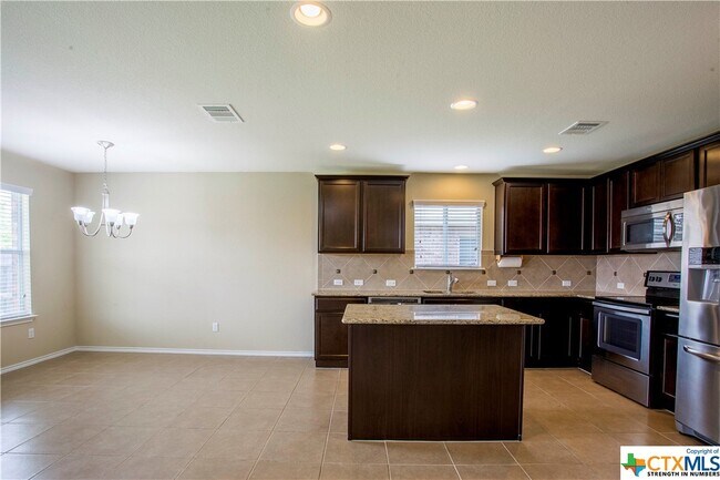 Building Photo - 5716 Hopkins Dr