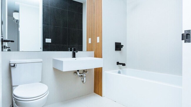 Foto del edificio - 62 E 21st St