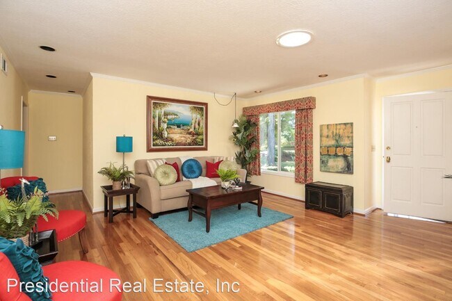 Building Photo - 3 br, 3 bath House - 230 Bel Ayre Drive